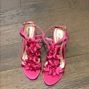 New Unlisted satin floral sandals